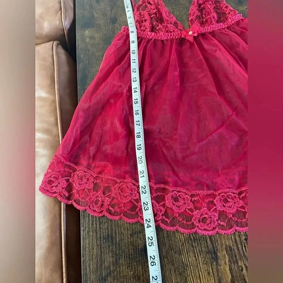 Frederick red babydoll w/ side slit - Picture 11 of 13